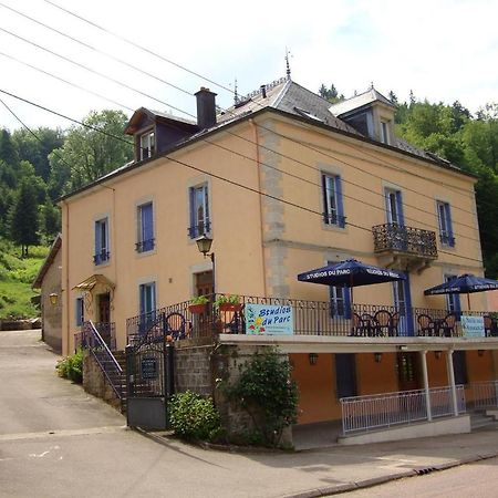 Aux Studios Du Parc Plombières-les-Bains Exterior photo